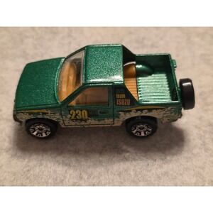 2006 Matchbox Hitch 'n Haul: Secret Swamp (1991) Isuzu Amigo